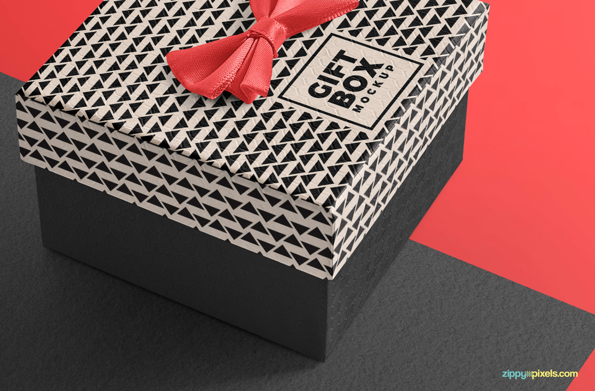 The fine texture on gift box to make your designs realistic.