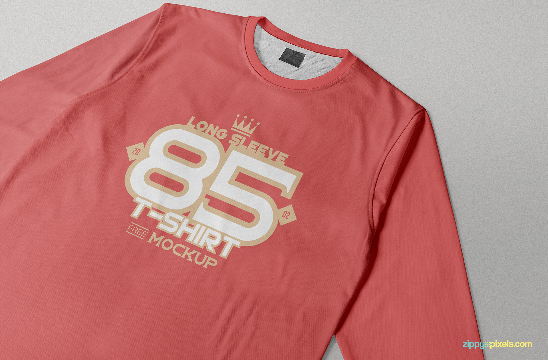 Thumbnail of the long sleeves t-shirt mockup PSD.