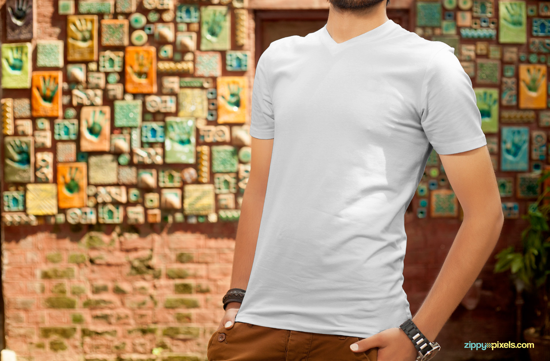 Customize this plain t-shirt mockup PSD as per your liking.