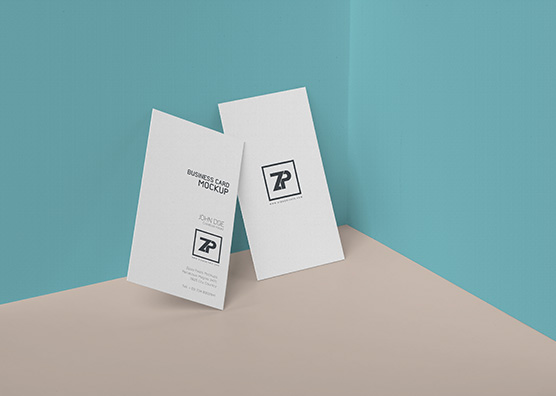 Free Creative Business Card Mockup PSD